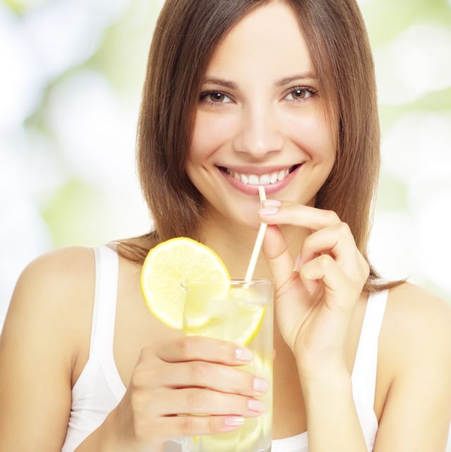 5 πράγματα που κάνουν οι επιτυχημένες γυναίκες κάθε πρωί