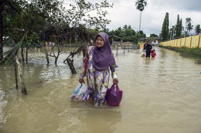 Μαλαισία: Πάνω από 100.000 εκτοπισμένοι εξαιτίας πλημμυρών