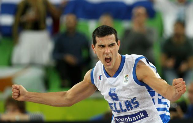 Πάει Φενέρμπαχτσε ο Νίκος Ζήσης που αφήνει την Ούνιξ Καζάν