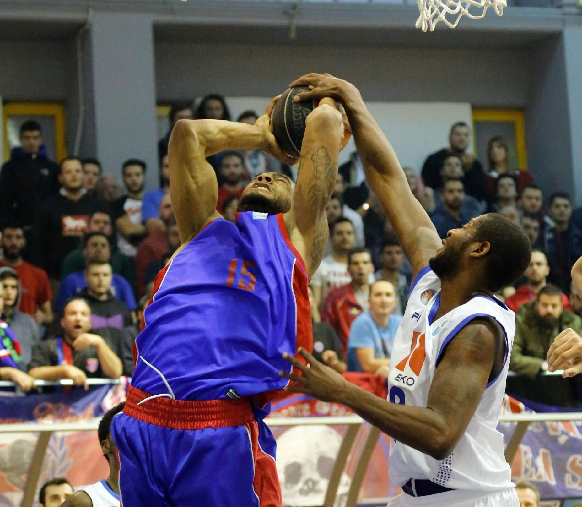 Ο Πανιώνιος… επιβίωσε στη μάχη των ουραγών