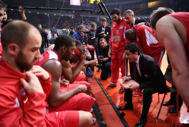 Κόντρα στην Αρμάνι ο Ολυμπιακός για το δύο στα δύο