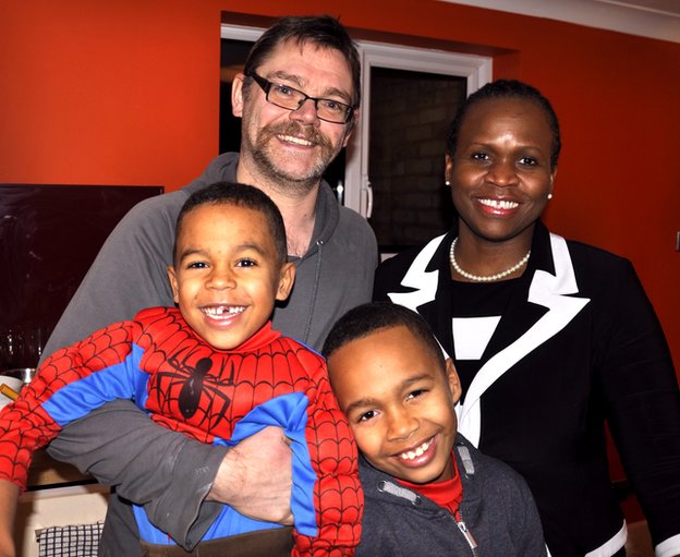 Τι συμβαίνει όταν θρησκευόμενοι γίνονται ζευγάρι με άθεους