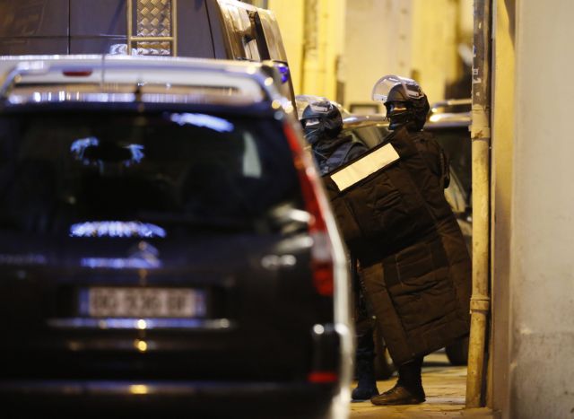 Αίσιο τέλος στην ομηρεία στο Μονπελιέ: Παραδόθηκε ο δράστης, σώοι οι όμηροι