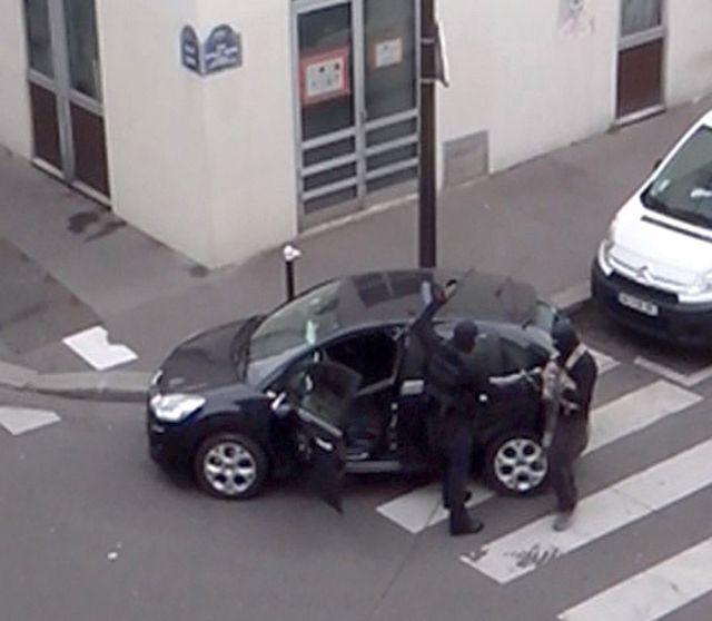 Βίντεο με την διαφυγή των εκτελεστών στο Charlie Hebdo