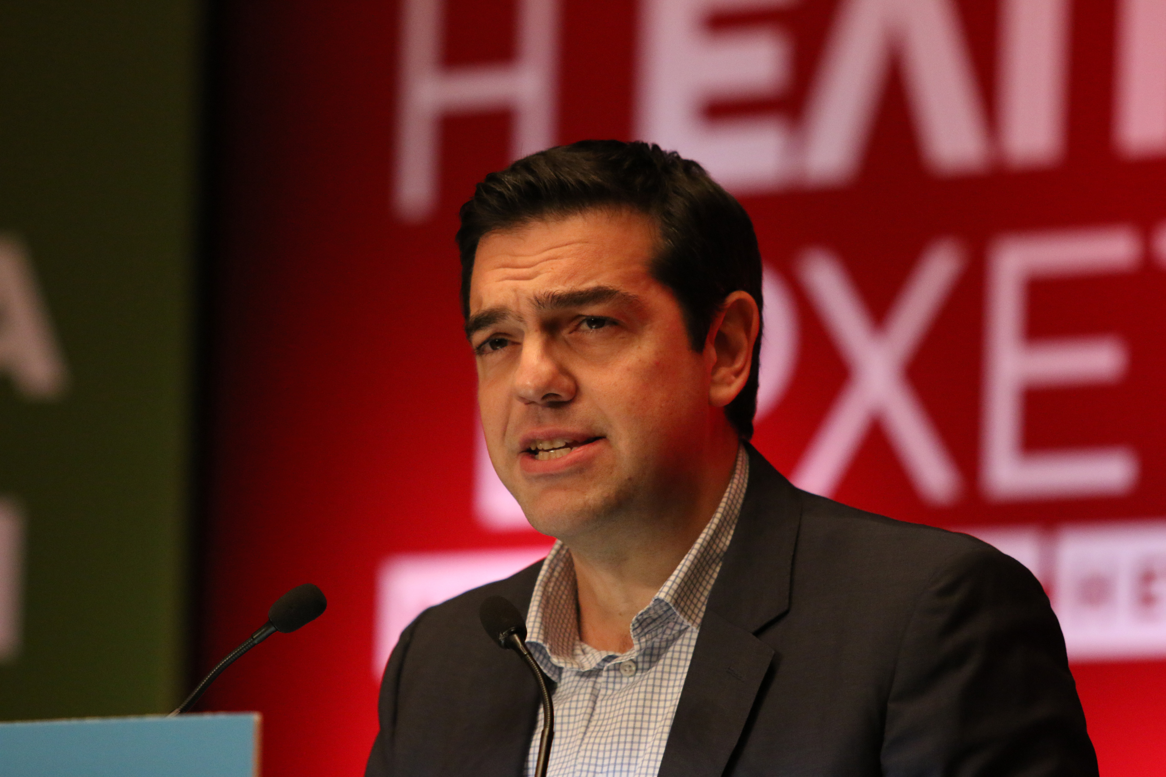 Διάλογος Τσίπρα με τους πολίτες μέσω Twitter