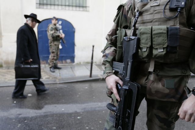 Η Γαλλία ξεκινά επιχείρηση καταστολής της εξύμνησης της τρομοκρατίας