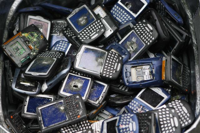 «Ανυπόστατα» τα περί εξαγοράς της Blackberry δηλώνει η Samsung