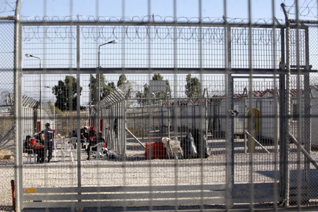 Δήμος Αθηναίων: Τραγικές οι συνθήκες κράτησης των ανηλίκων στην Αμυγδαλέζα
