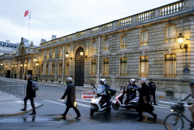 Ο νέος «πονοκέφαλος»: πού θα ταφούν οι δράστες των χτυπημάτων στο Παρίσι