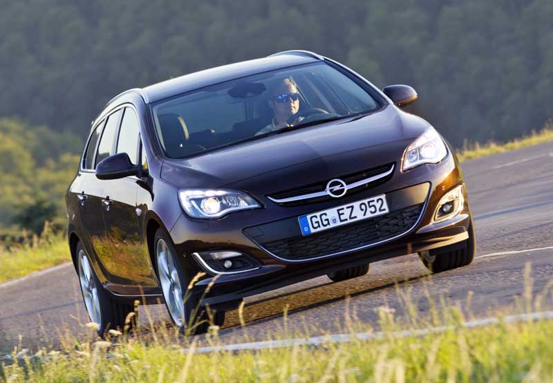 Οι νέες τιμές του Opel Astra στην ελληνική αγορά