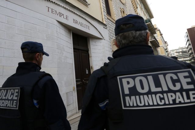 Γαλλία: Συνελήφθησαν πέντε Τσετσένοι, ύποπτοι για προετοιμασία επίθεσης