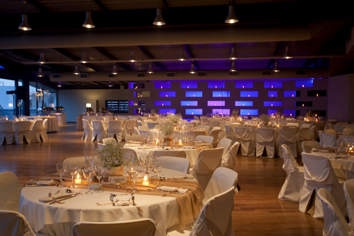 Γιατί να παντρευτείς στο κέντρο της Αθήνας και τι να προσέξεις