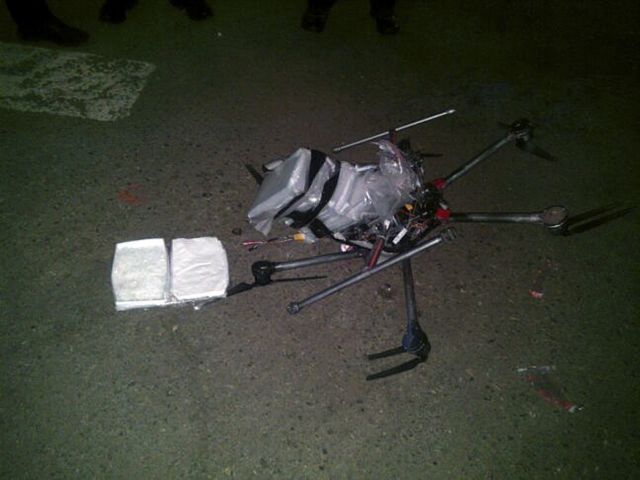 Drone με ναρκωτικά κατέπεσε σε... πάρκινγκ σούπερμαρκετ στο Μεξικό