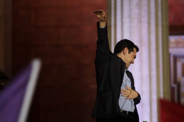 Τα φώτα στην Ελλάδα – Εικόνες της εκλογικής βραδιάς
