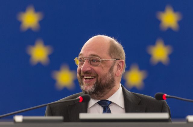 Σε μεσολαβητικό ρόλο ο Μάρτιν Σουλτς συναντάται με τον Αλ.Τσίπρα