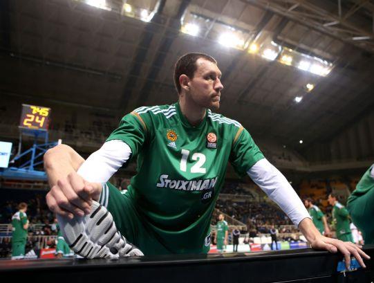 Ρήξη τένοντα υπέστη ο Μαυροκεφαλίδης και έβαλε νάρθηκα