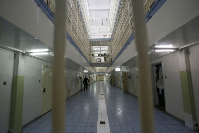 Κατεπείγουσα έρευνα για τον θάνατο κρατουμένου στις φυλακές Δομοκού