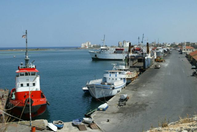Κύπρος: Οι κατοχικές αρχές συνέλαβαν τέσσερις ψαράδες
