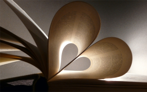 Ερωτική λογοτεχνία: 10 βιβλία γεμάτα αγάπη και πάθος
