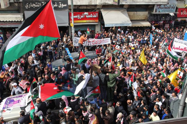 Χιλιάδες στους δρόμους του Αμμάν κατά του Ισλαμικού Κράτους