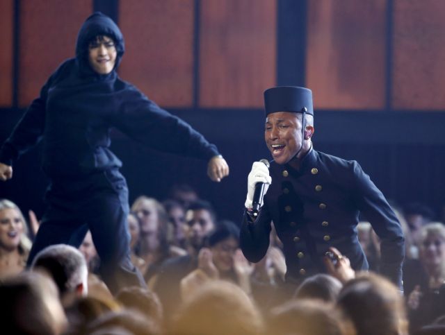 Σαμ Σμιθ, Φάρελ Ουίλιαμς και ...Μπαράκ Ομπάμα ξεχώρισαν στα Grammy