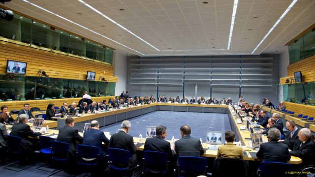 Ολοκληρώθηκε το Eurogroup, αγκάθι η «παράταση» στην κοινή ανακοίνωση