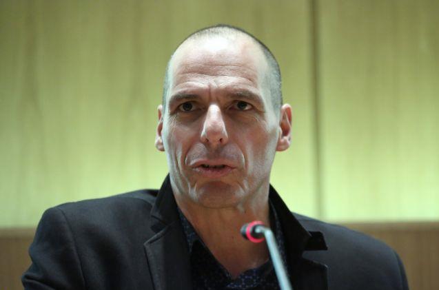 Ο Βαρουφάκης παρομοιάζει τις μεθόδους της τρόικας με τα βασανιστήρια της CIA