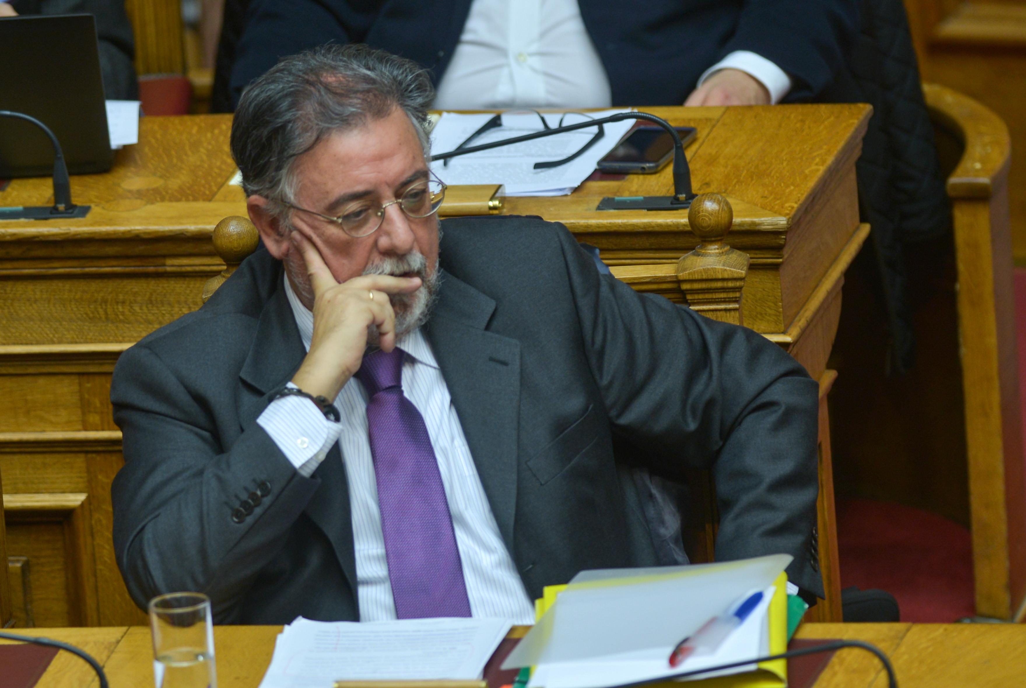 Πανούσης: Να αυτοδιαλυθούν θύλακες της ΧΑ στην ΕΛΑΣ, αλλιώς θα τους διαλύσω εγώ