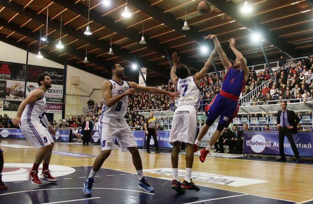 Τα Τρίκαλα… ίδρωσαν, αλλά κράτησαν τον Πανιώνιο τελευταίο