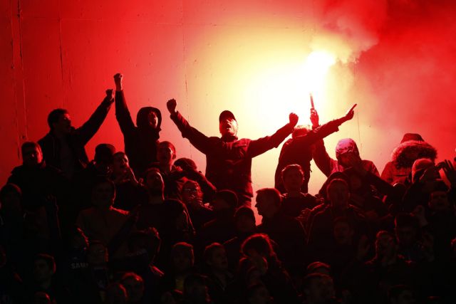 Η Τσέλσι καταδίκασε το ρατσιστικό συμβάν από τους οπαδούς της