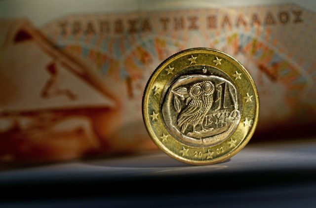 Spiegel: Η EKT προετοιμάζεται για ενδεχόμενη έξοδο της Ελλάδας από το ευρώ