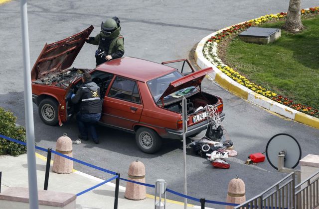 Κωνσταντινούπολη: Υπό κράτηση ύποπτος έξω από το προξενείο των ΗΠΑ