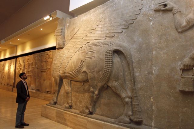 Άνοιξε το Εθνικό Μουσείο του Ιράκ 12 χρόνια μετά τις άγριες λεηλασίες