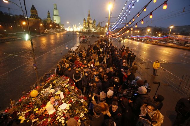 Μεγάλη συγκέντρωση διοργανώνεται στη Μόσχα στη μνήμη του Νεμτσόφ