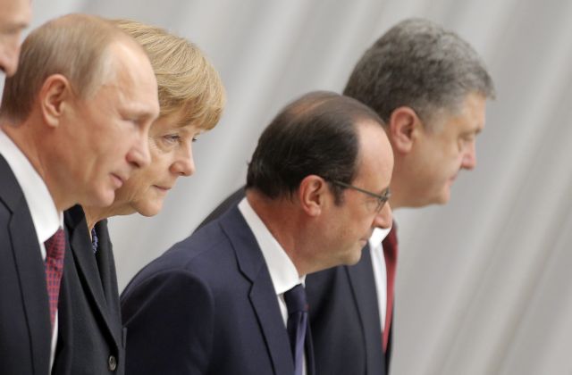 Τηλεδιάσκεψη μεταξύ Πούτιν, Ποροσένκο, Μέρκελ και Ολάντ για την Ουκρανία