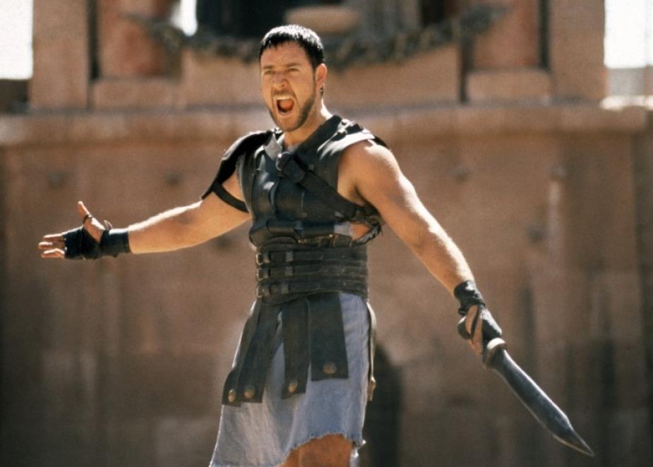 Ο Ράσελ Κρόου… μονομαχεί για την απόκτηση της Λιντς