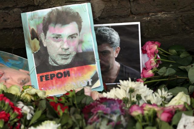 Πούτιν: Πολιτικό υπόβαθρο έχει η δολοφονία του Νεμτσόφ