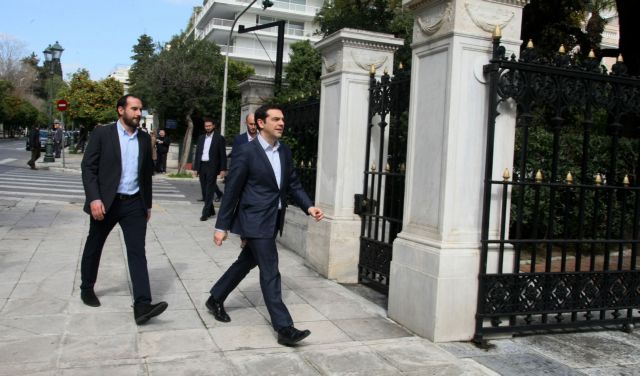 Γεύμα Παπούλια-Παυλόπουλου παρουσία Τσίπρα-Σαμαρά