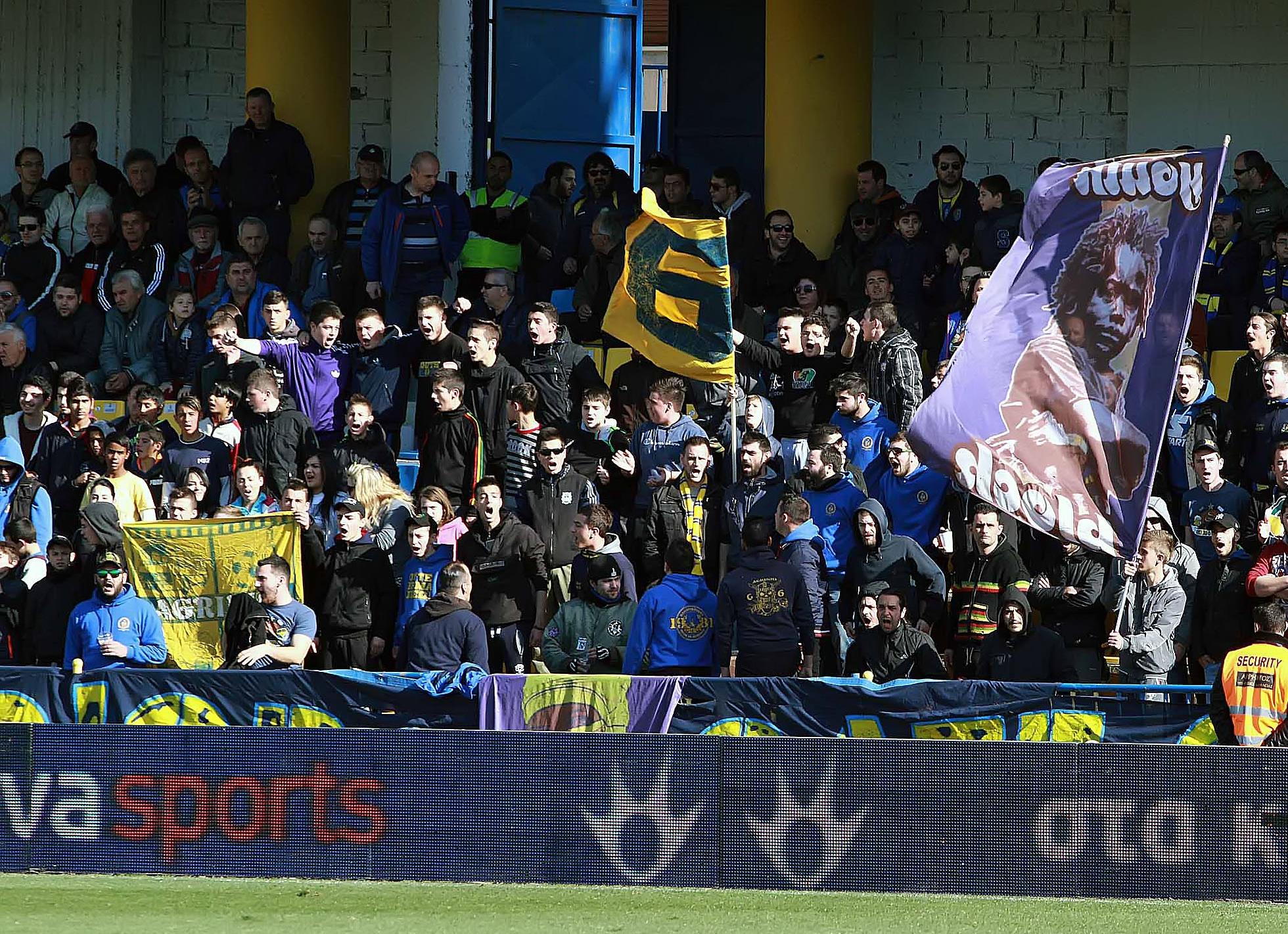 «Εμείς το πρόβλημα, όχι οι φίλαθλοι…», λέει ο Παναιτωλικός