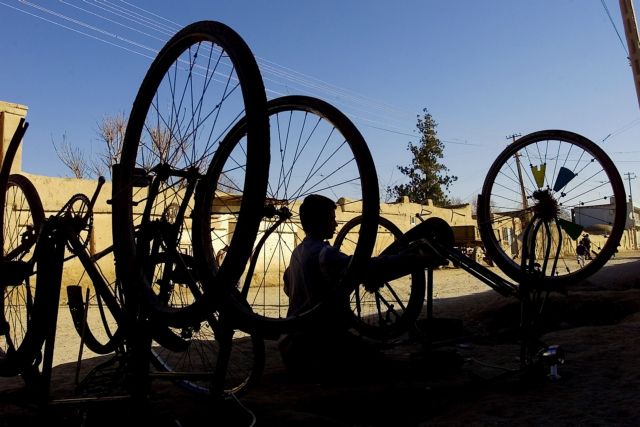 Αφγανιστάν: Η Εθνική Ομάδα Ποδηλασίας Γυναικών αλλάζει τα δεδομένα