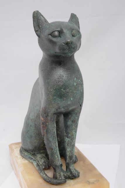 Μία γάτα από την Αίγυπτο στο Εθνικό Αρχαιολογικό Μουσείο