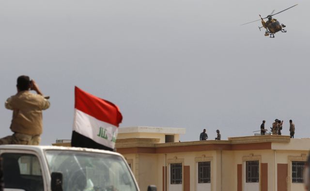 Ιρακινοί στρατιώτες και πολιτοφυλακή ανέκτησαν πόλη στις παρυφές του Τικρίτ
