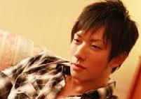 Σίμικεν: Κρατάει στις πλάτες του όλη την ιαπωνική βιομηχανία πορνό