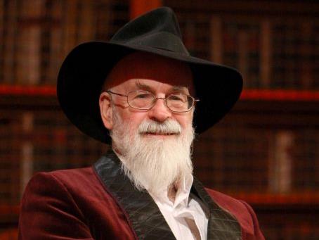 Πέθανε ο συγγραφέας του Discworld, Τέρι Πράτσετ
