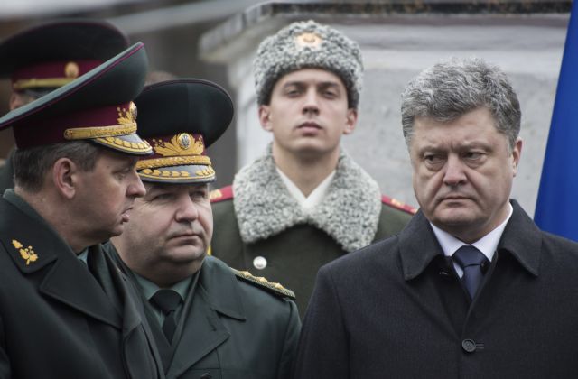 Σταδιακή αποκλιμάκωση στα ανατολικά βλέπει ο πρόεδρος της Ουκρανίας