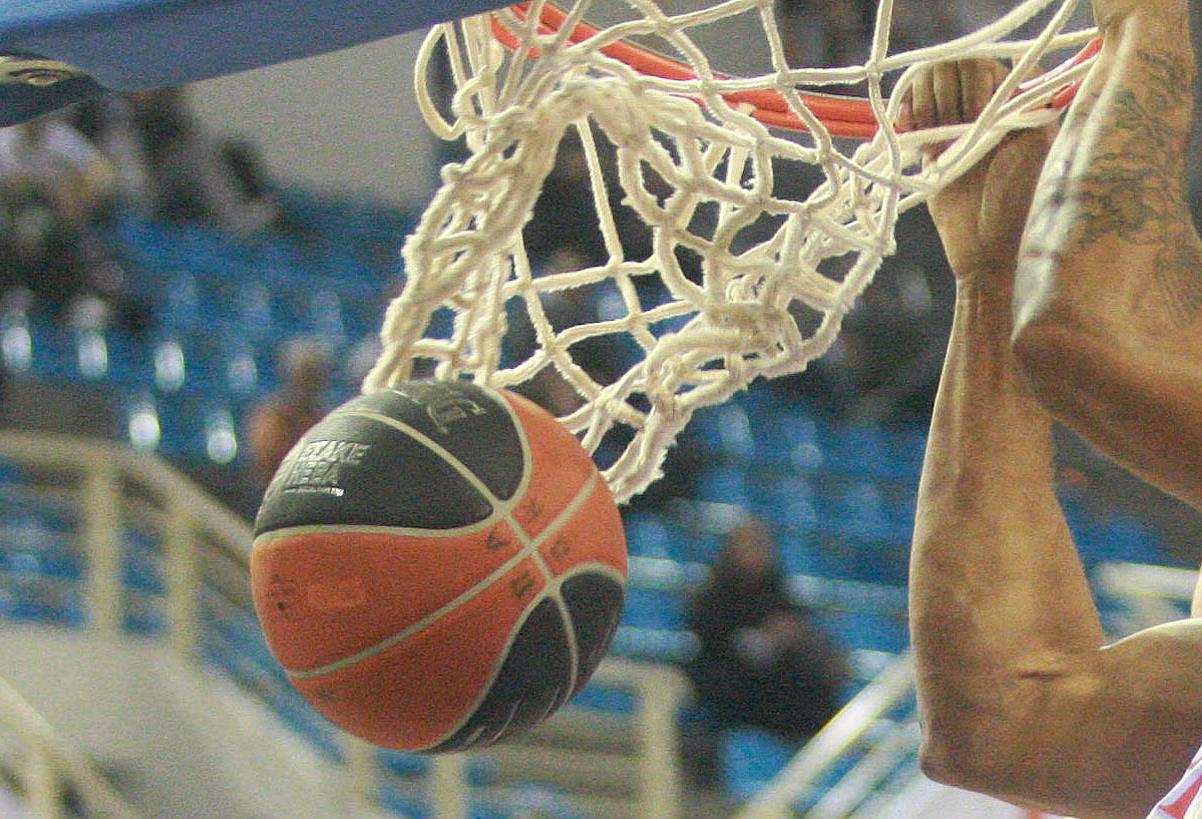 Τζάμπολ σε Ρόδο, Τρίκαλα, Ρέθυμνο και Αμαλιάδα, το βλέμμα στην Πυλαία