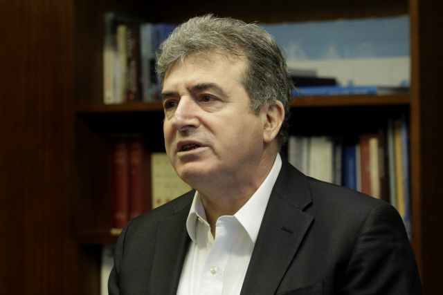 Διαψεύδει ο Μ.Χρυσοχοΐδης δημοσίευμα περί «μεταγραφής του στη ΝΔ»