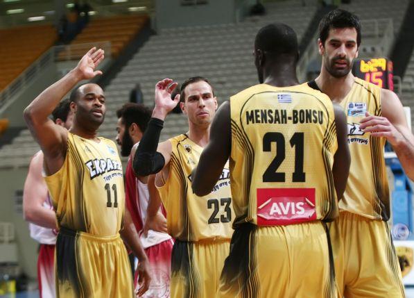 Περίπατος της ΑΕΚ επί της Κηφισιάς και όνειρα για 3η θέση