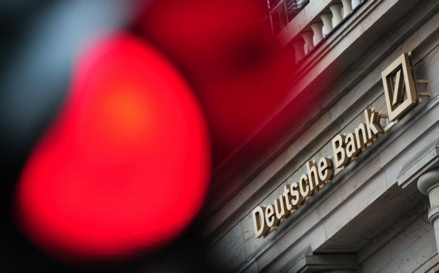 Τα τρία σενάρια για την Ελλάδα που «βλέπει» η Deutsche Bank