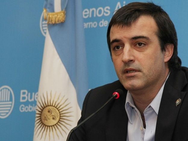 Υπουργός προς καθηγητές: «Αντί να κάνετε απεργίες, πάρτε με τηλέφωνο»